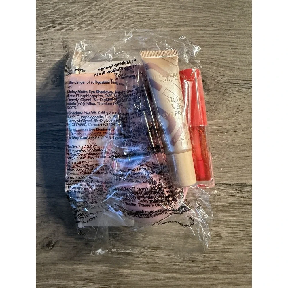 NWT ULTA BEAUTY COLLECTION 9‎ PC MAKEUP SET PINK POUCH BAG EYESHADOW BLUSH TOOLS
